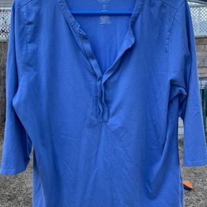 3/4 sleeve cotton shirt.